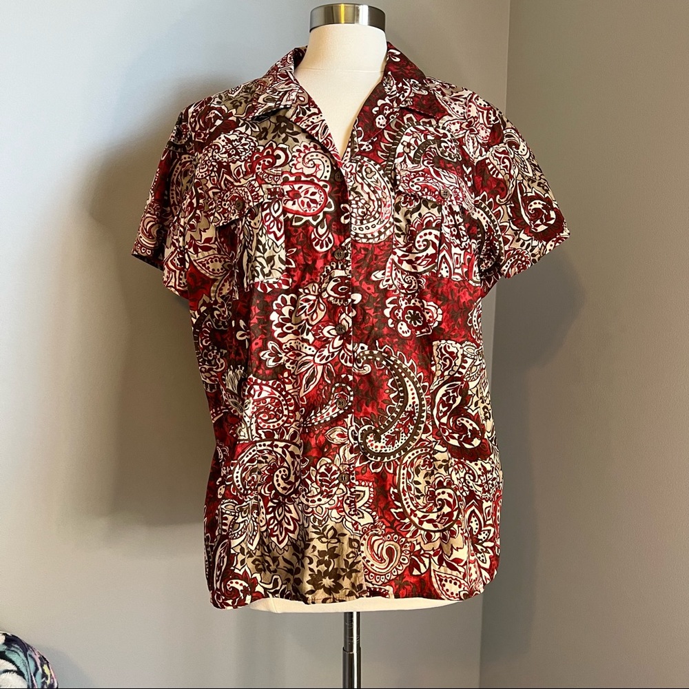 Villager a Liz Claiborne Co 18W Multicolor Collared Button-Down Floral Blouse